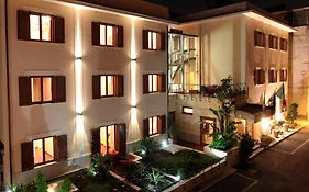 Diana Accommodations